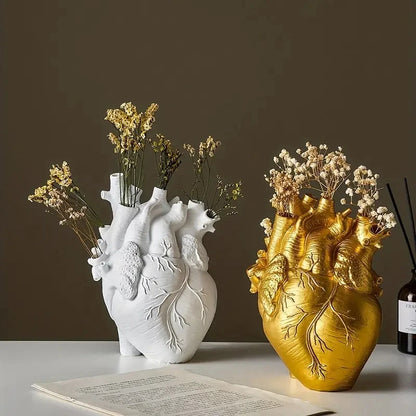 Heart-Shaped Resin Vase – A Unique Touch for Your Decor